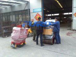 福瑞得機(jī)械座駕壓路機(jī)，手扶壓路機(jī)包裝發(fā)貨