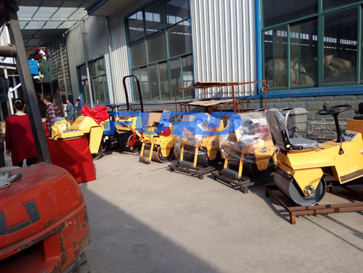 福瑞得機(jī)械座駕壓路機(jī)，手扶壓路機(jī)，小型灌縫機(jī)，井蓋切割機(jī)及時(shí)發(fā)貨