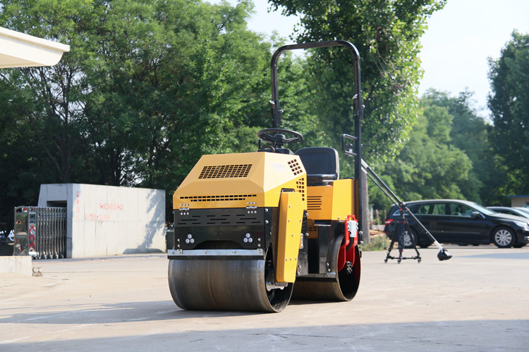 “明星款”小型壓路機(jī)，讓大家的選擇不再“迷路”！